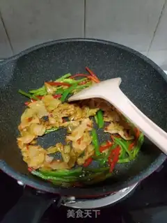 Make Squeeze fried eggs step 5