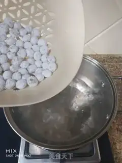 Make Pearl milk tea step 6