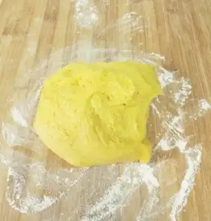 Make Pumpkin braid bread step 2