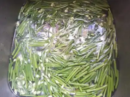 Make Shrimp sprouts step 1