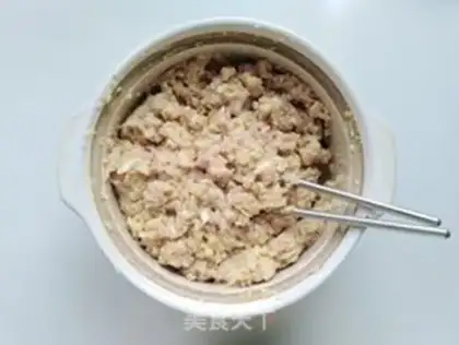 Make Squeeze meat dumplings step 6