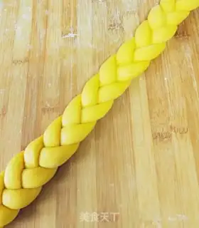 Make Pumpkin braid bread step 6
