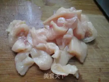Make Tomato fried chicken chest step 1
