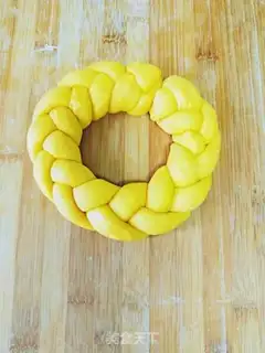 Make Pumpkin braid bread step 7