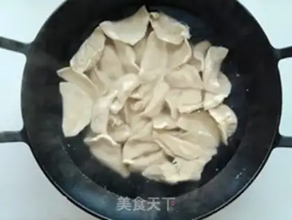 Make Squeeze meat dumplings step 9