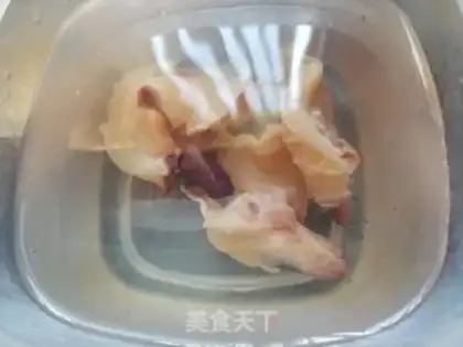 Make Cherokee chicken soup step 1