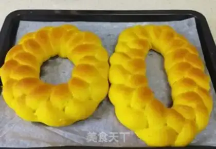Make Pumpkin braid bread step 13