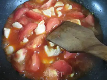 Make Tomato fried chicken chest step 12