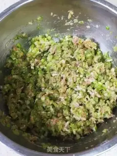 Make Celery pie step 4