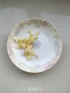 Make Squeeze and make eggs step 2