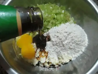 Make Celery tofu pie step 4