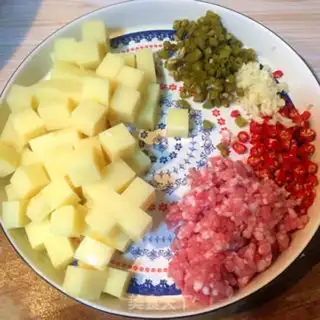 Make ♪ The meat and tofu ♪ step 0