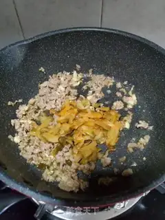 Make A meatloaf step 1