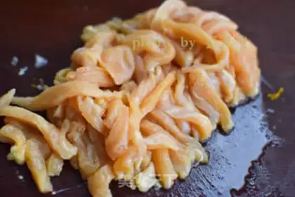 Make Sweet chicken chest step 1