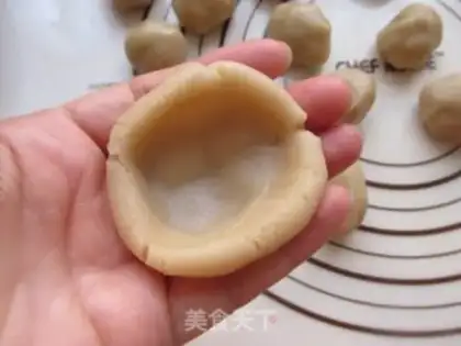 Make Coconut mooncake step 3