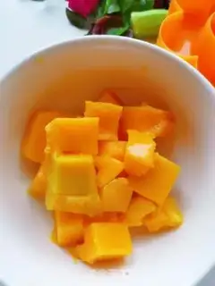 Make Mango flower cream step 1