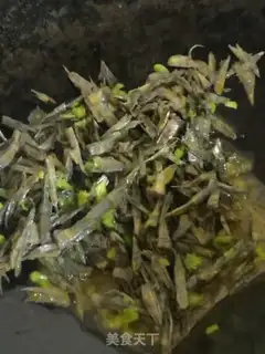 Make Dry Bacillus fried rice step 6