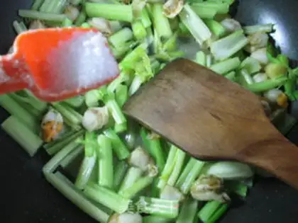 Make Scallops and celery step 5