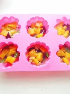 Make Mango flower cream step 5