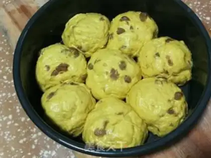 Make raisin steam bread step 7