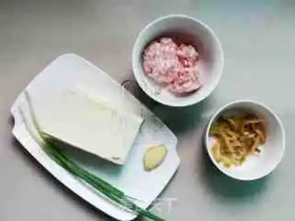 Make Spicy noodles step 1
