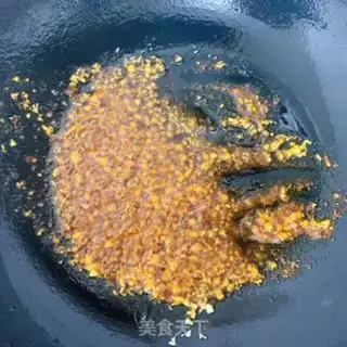 Make Spicy noodles step 3