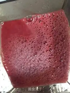 Make Pineapple smelt and ice step 0