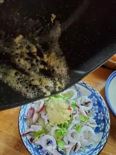 Make Silver sprouts with fresh squid step 6