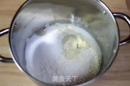 Make Milky coconut toast step 1