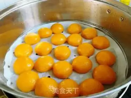 Make Pumpkin ball step 8