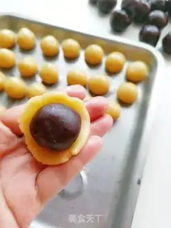 Make Bean and egg yolks step 8
