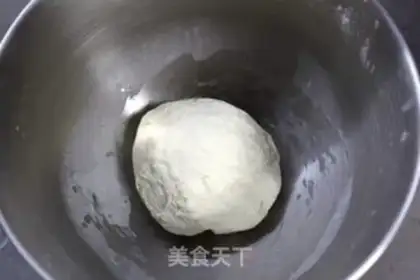 Make Pork radish bun step 1
