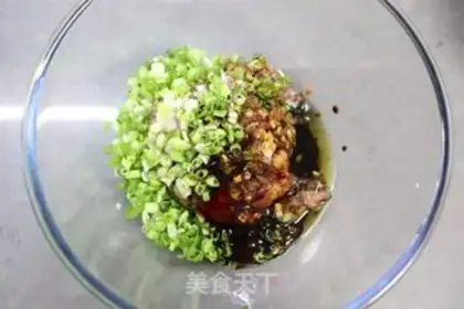 Make Pork radish bun step 2