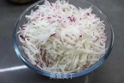 Make Pork radish bun step 4