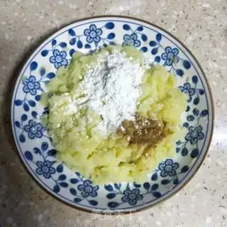 Make Potato ball step 4