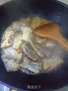 Make Jell-O fish step 5