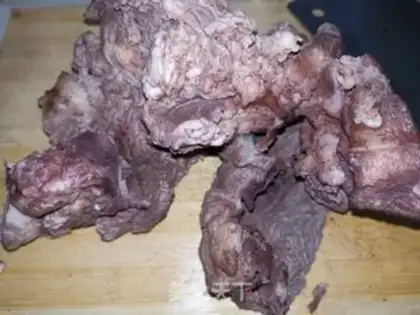 Make Roach beef soup step 0