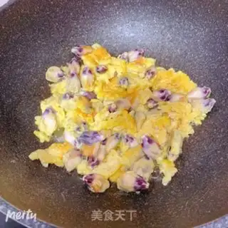 Make Scrambling eggs step 7