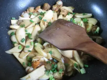 Make Scalloped meat step 8