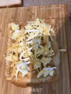 Make Peanut butter cheese toast step 1