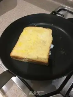 Make Peanut butter cheese toast step 2