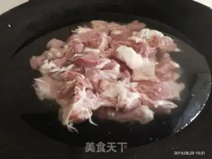 Make The yellow-haired party in red-tree bone soup step 3