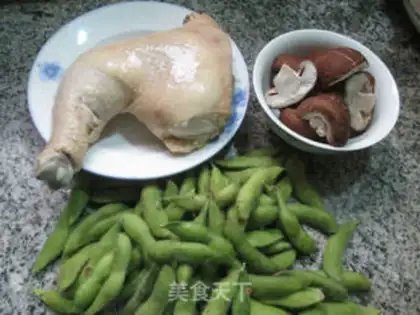 Make Frozen mushroom chicken leg soup step 0
