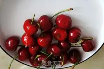 Make Cherry yogurt step 0