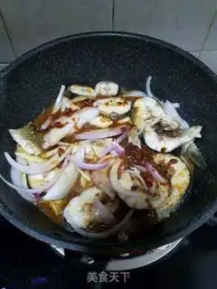 Make Onion-burning boarfish step 7