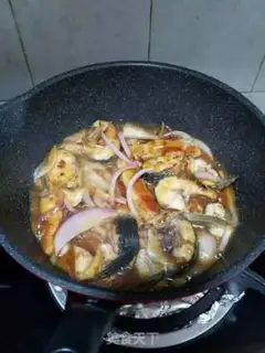 Make Onion-burning boarfish step 8