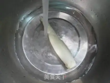 Make A white egg cake step 1