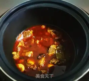 Make Red beef noodles step 2