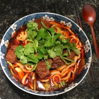 Make Red beef noodles step 4