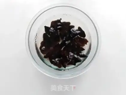 Make Tofu with cabbage step 1